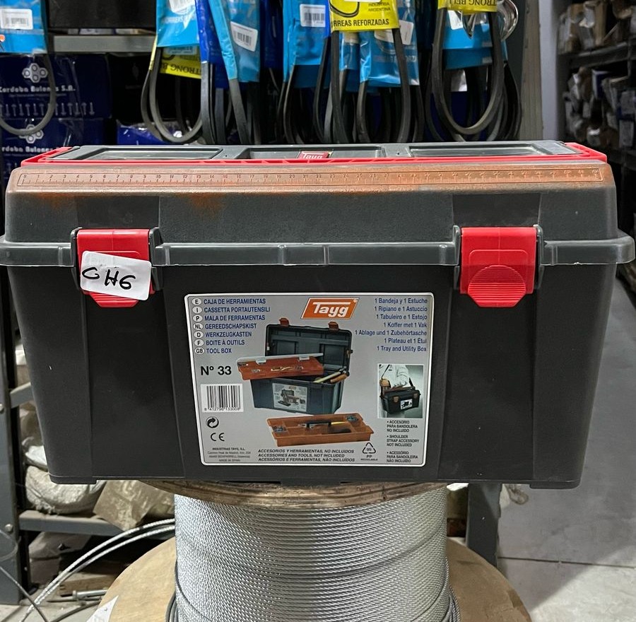 Caja herramientas Keter c herramientas surtidas (copia)