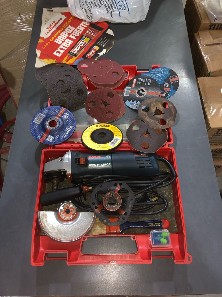 Caja de herramientas surtidas 3 